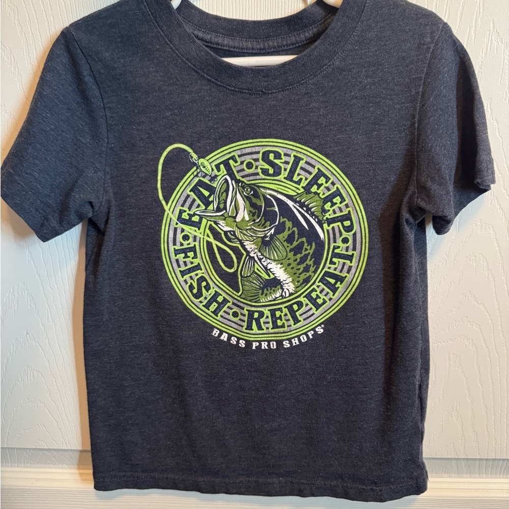 Bass Pro Shops Dark Heather T-Shirt